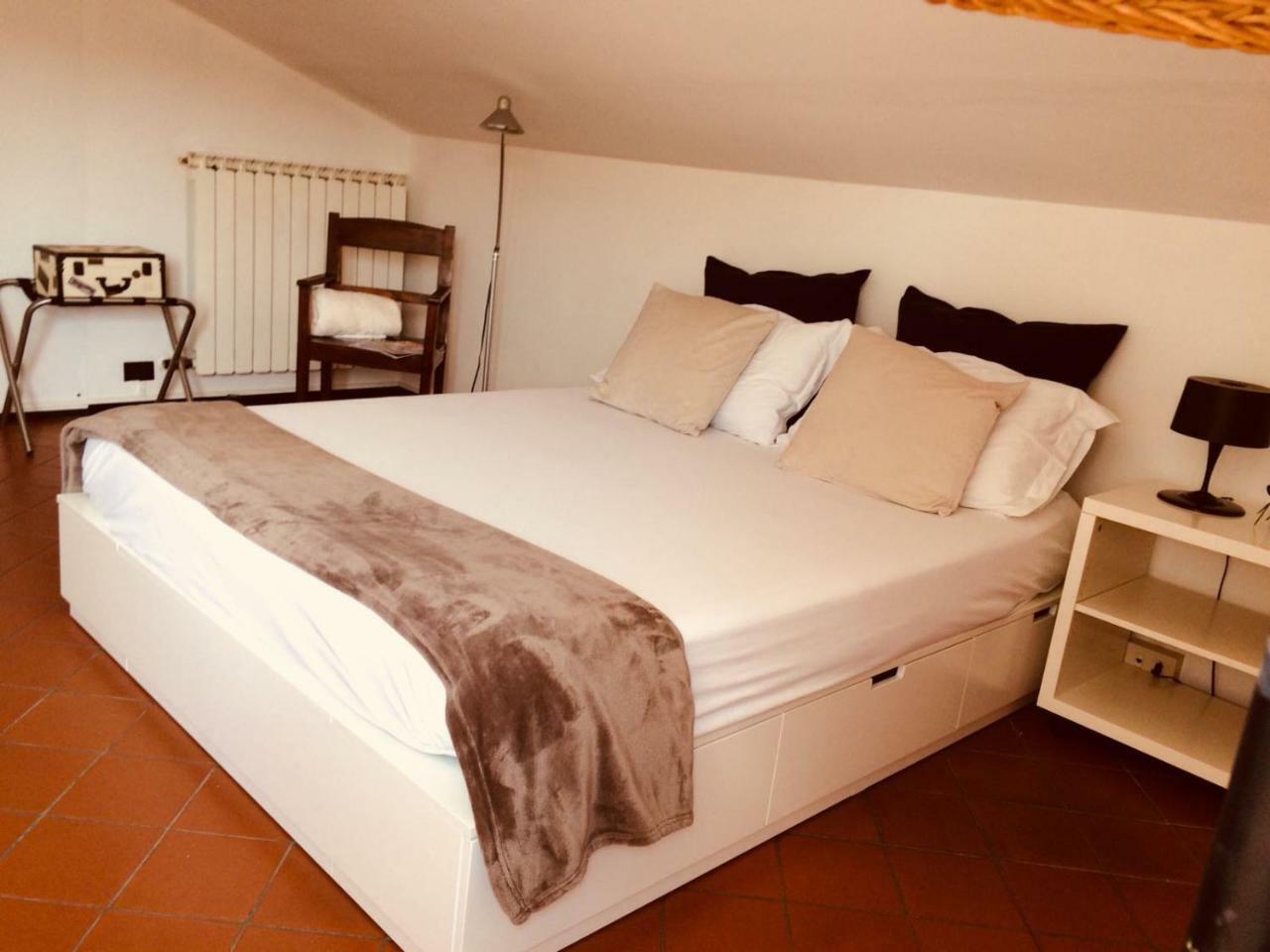 Easy Room Colle di Val d'Elsa Eksteriør billede
