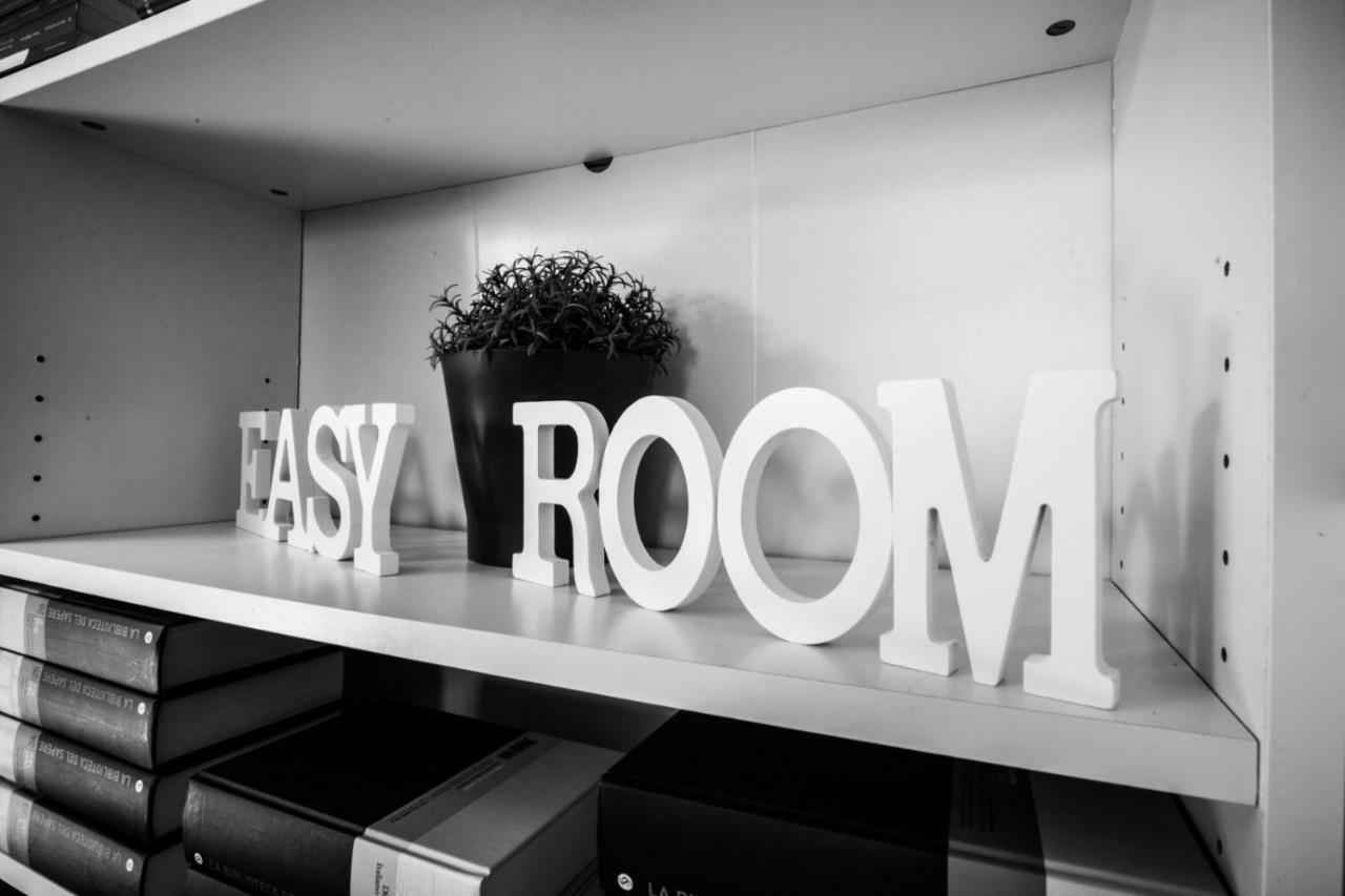 Easy Room Colle di Val d'Elsa Eksteriør billede